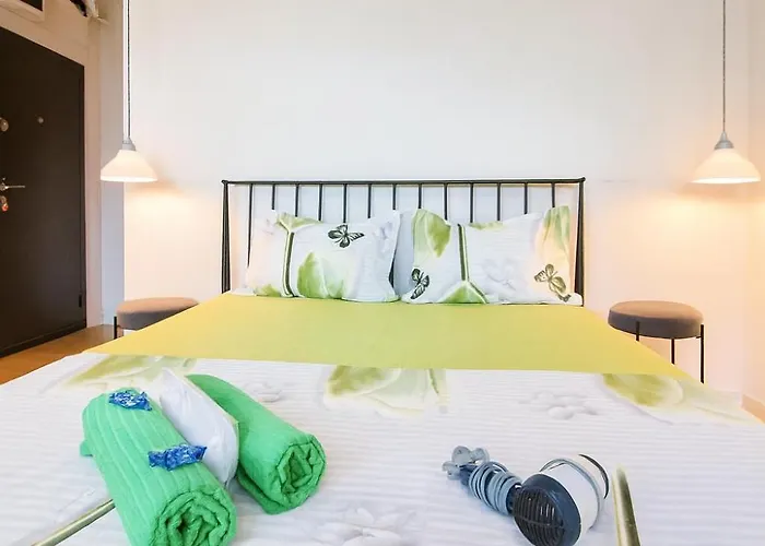 Glow 布加勒斯特