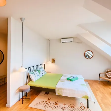 Glow Apartment *